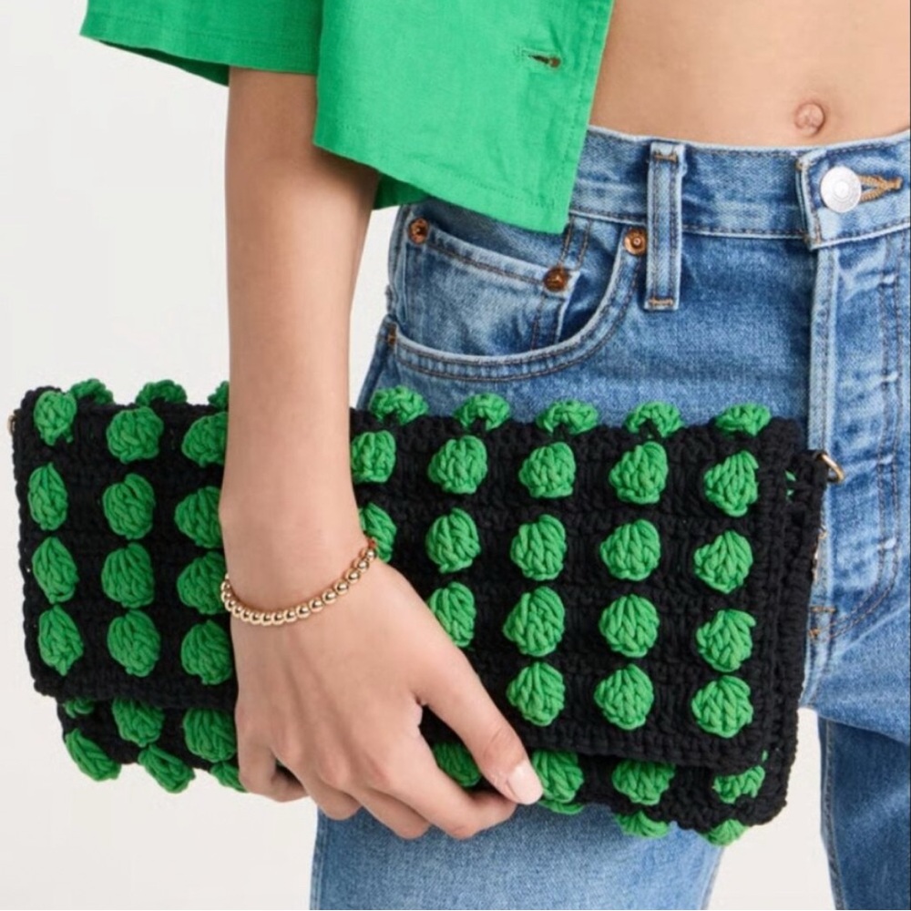 💋 Clare V Claudette Crochet Popcorn Shoulder Bag